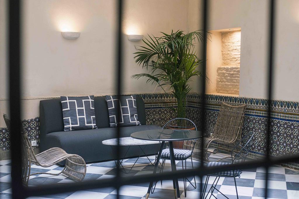 Casa Boutique La Pila Del Pato Hotel Seville Exterior photo
